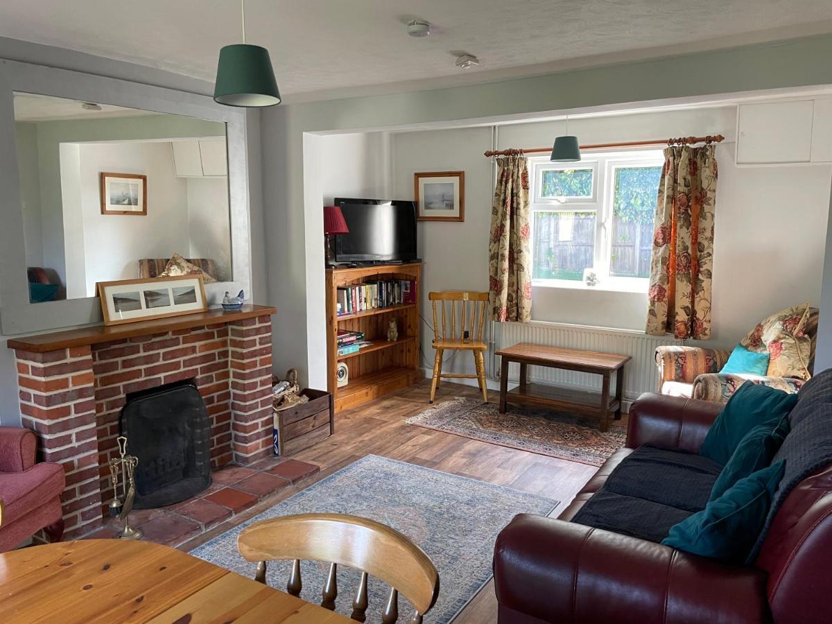 Betty'S Cottage - Traditional Norfolk Farm Cottage Swafield Extérieur photo